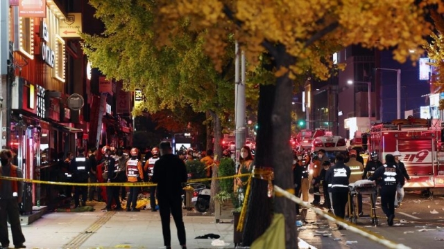 Una estampida durante la celebración de Halloween en Seúl deja al menos 50 heridos