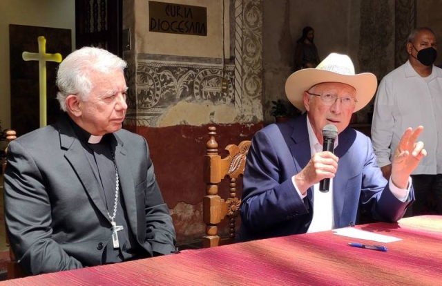 Resolver inseguridad en México, aún más importante que T-MEC, advierte el embajador Ken Salazar