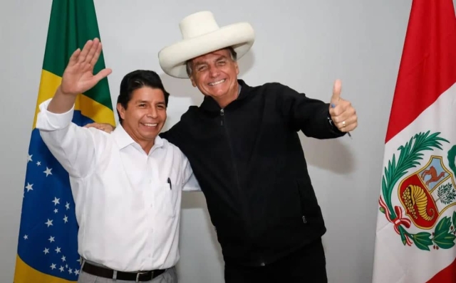 Jair Bolsonaro y Pedro Castillo se reúnen para hablar de combate al crimen y a la pandemia