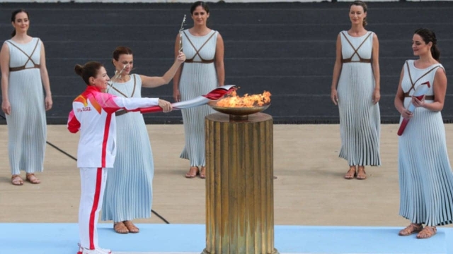Grecia entrega la antorcha para Juegos Olímpicos.