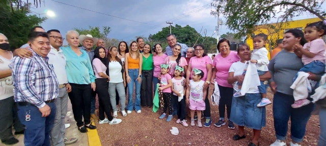 Entrega alcalde Rafael Reyes rehabilitación e iluminación del parque lineal &#039;Jiutepec por la paz&#039;