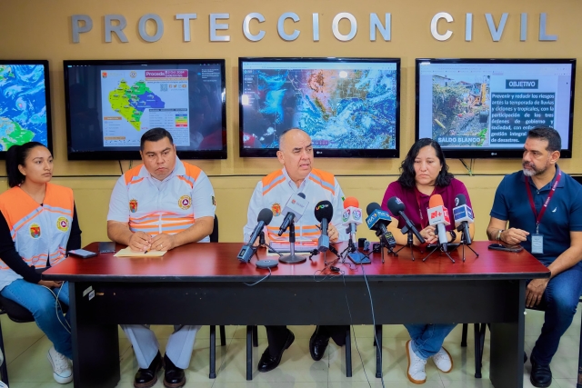 Evacúan preventivamente a habitantes de Chiapas por tormenta tropical