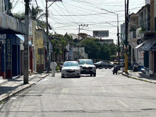   La camioneta se impactó al incorporarse de la calle Del Arco a la avenida Cuauhtémoc.