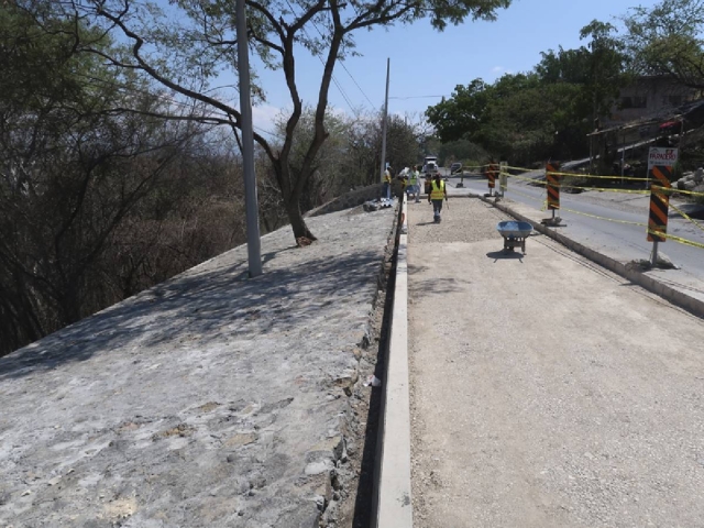 Concluye Obras Públicas construcción de talud en la carretera Yautepec–Jojutla