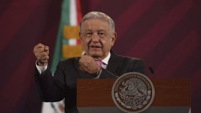 López Obrador anuncia regulación para uso del agua