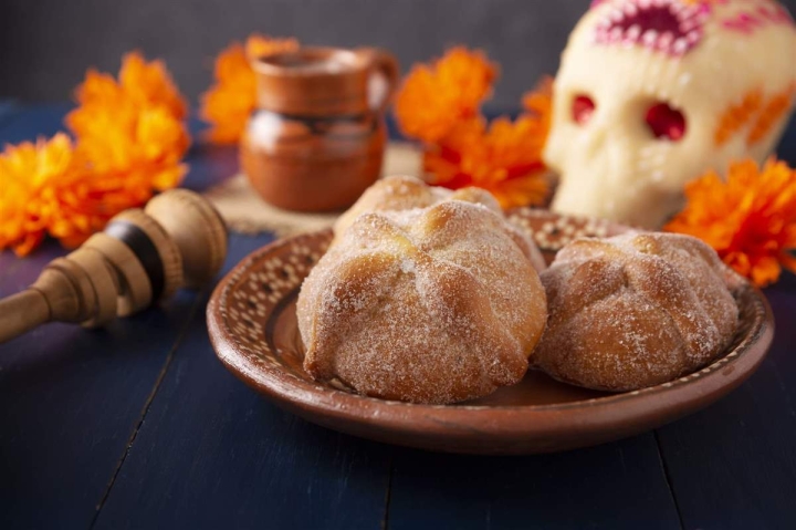 Tradiciones mexicanas: ¿Cuál es el origen del pan de muerto?