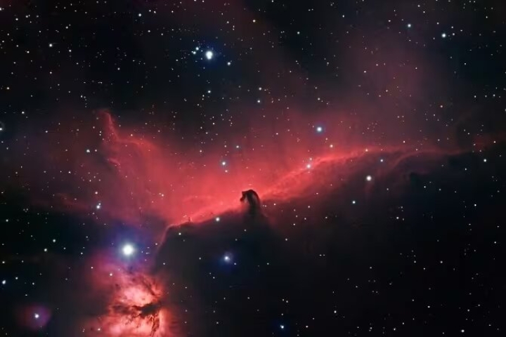 Telescopio Webb capta imágenes detalladas de la nebulosa &#039;Cabeza de Caballo&#039;