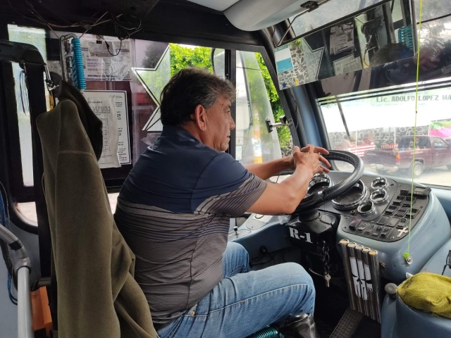 Obdulio Arroyo se bajó del autobús para subirse a la “ruta”.