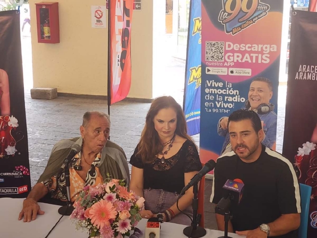 Alejandro Suárez, Ana Patricia Rojo y Francisco Oyanguren presentaron la obra oficialmente en Cuernavaca.
