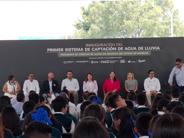 Preside gobernadora Margarita González inauguración del programa de cosecha de lluvia en escuelas