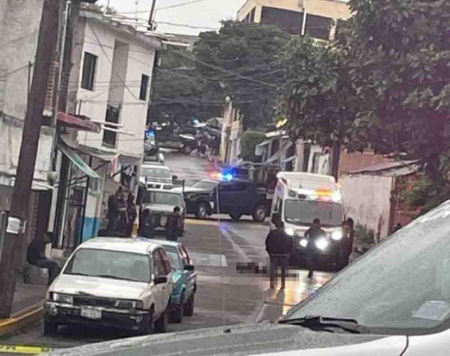 La víctima quedó frente a una estética.