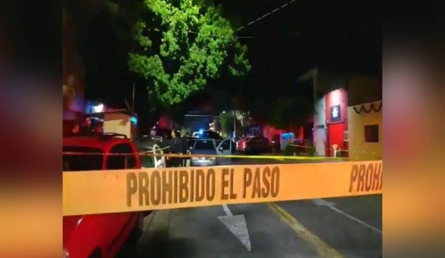 Atacan a tiros a dos hombres en Cuautlixco; uno murió