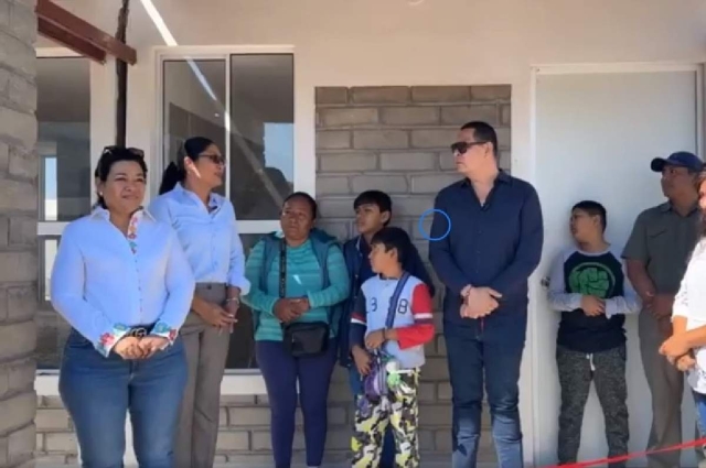 La familia recibió una vivienda básica en el conjunto habitacional “19 de Septiembre”, que construyó la Fundación “Échale” para los damnificados del sismo.