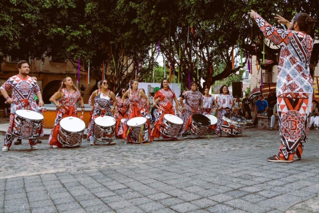 Con una presentación del grupo Batala Tepoztlán en la Plazuela del Zacate, inició el Festival Cultural de Verano Cuernavaca 2025.