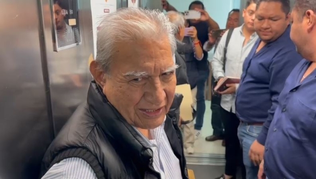 Reconoce Carmelo Enríquez Rosado su disposición de buscar la dirigencia estatal de Morena