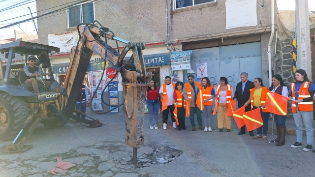Arranca obra de rehabilitación de calle San Fernando en colonia Santa Martha de Cuernavaca