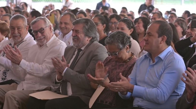 Dedican canción a Cuauhtémoc Blanco durante el 65 aniversario de Capufe