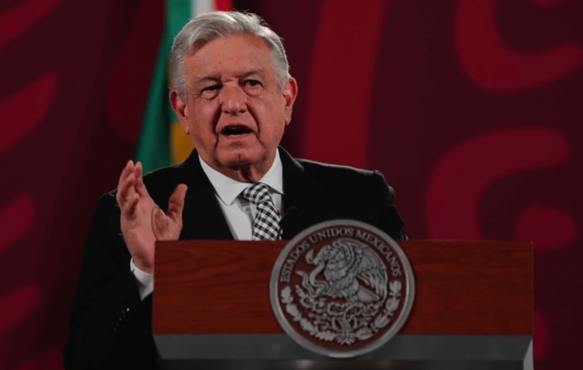 AMLO envía su solidaridad y apoyo a Ciro Gómez Leyva tras atentado: ‘No está solo’