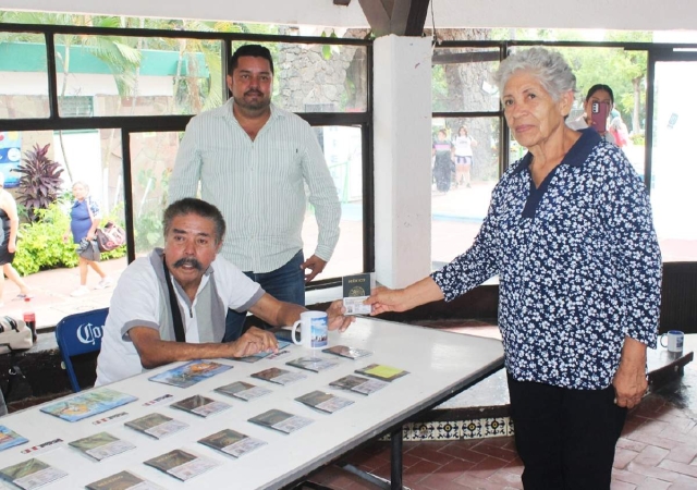 Los familiares ya cuentan con la documentación oficial para realizar el viaje.