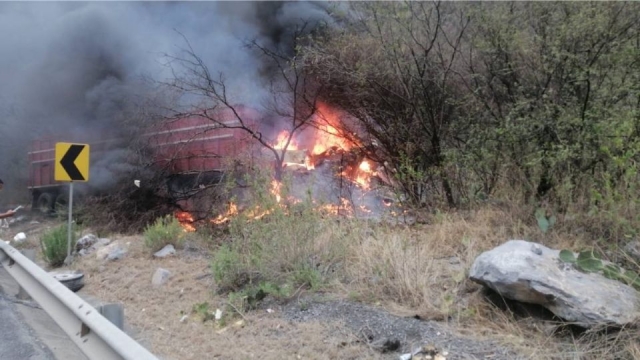 Conmoción en Tamaulipas: Muere familia calcinada en accidente carretero
