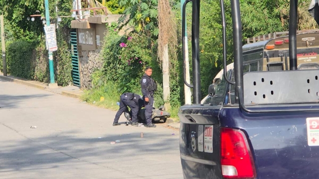 En el sitio quedó tirada la motoneta en la que viajaba el ahora finado.