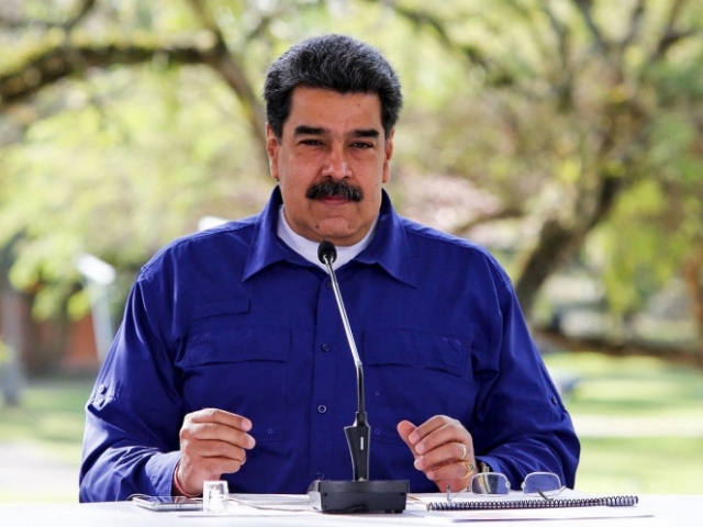 Facebook bloquea cuenta de Maduro, pero el venezolano usa la de su esposa