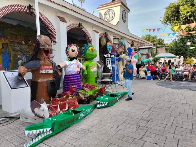 La mojiganga es una de las celebraciones más esperadas cada año entre los pobladores de Mazatepec.