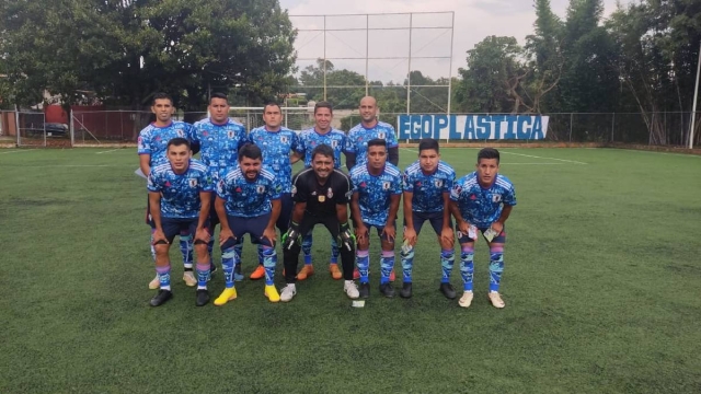 Egoplástica San Lorenzo se impuso 6-1 a Selección Santa María.