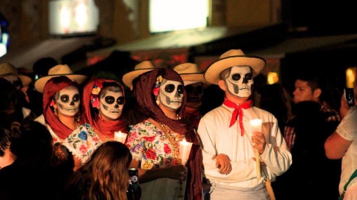 Día de Muertos 2024: La Fiesta de la Risa y el Recuerdo