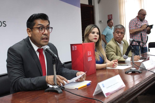 Detalla gobierno de Morelos paquete económico 2024 entregado al Congreso local  