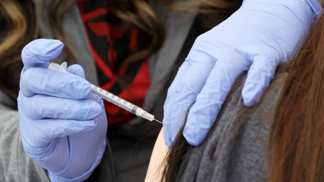 Israel pondrá cuarta dosis de vacuna contra COVID.