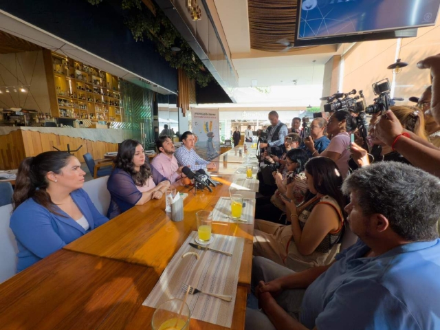 En la presentación del evento, el secretario de Turismo, Daniel Altafi, destacó el impulso del turismo gastronómico en la entidad.