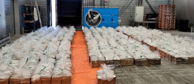 Decomisan 8 toneladas de cocaína en Holanda
