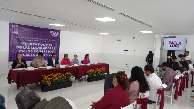 Presentan informe &#039;Fuerza política de las legisladoras en los congresos locales en México&#039;