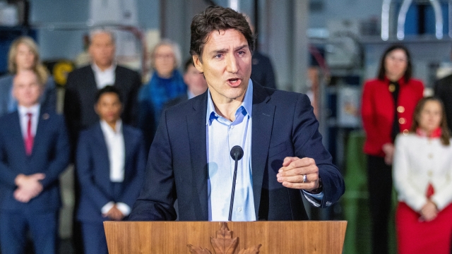 Trudeau avisa que Canadá seguirá derribando ovnis en su espacio aéreo