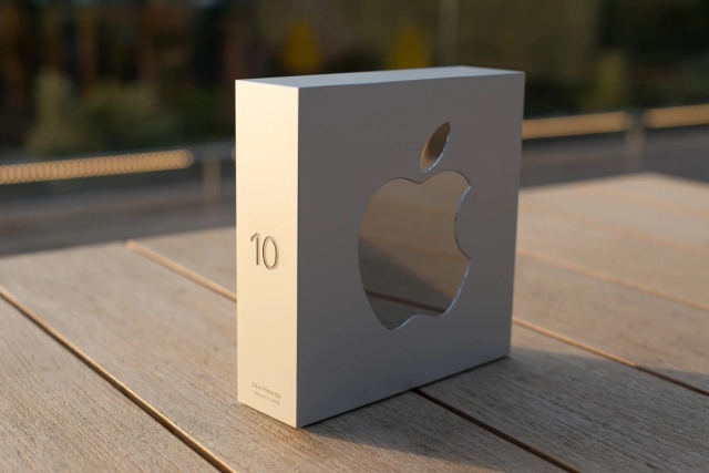 Apple otorga premios especiales a empleados con 10 años de servicio