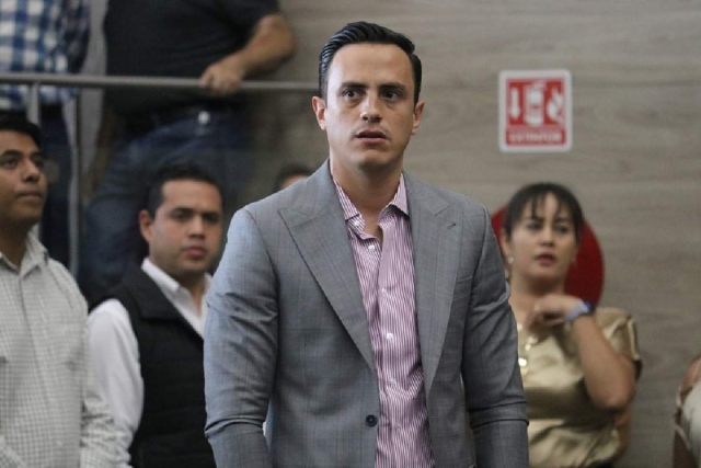 Un mismo partido no puede acaparar mandos en Congreso: Daniel Martínez