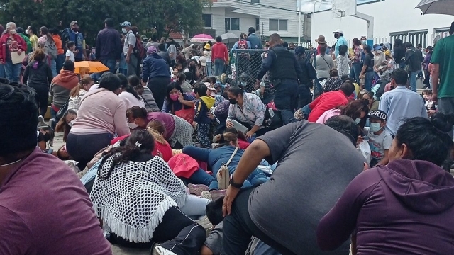 Balacera en centro de vacunación en Puebla deja heridos, entre ellos niños