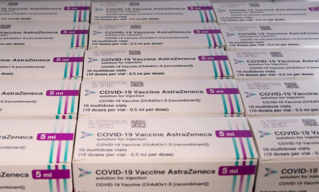 Cofepris libera vacunas AstraZeneca.