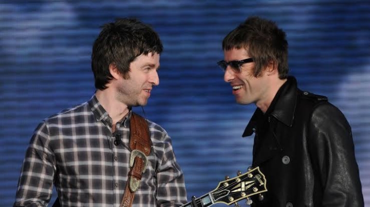 Oasis regresa: Noel y Liam Gallagher anuncian gira de reencuentro en 2025