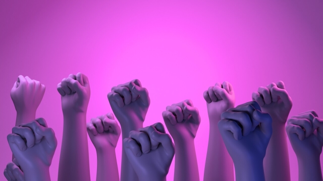 8 de marzo: Descifrando el significado del color morado para las mujeres
