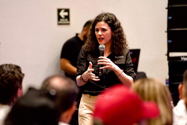 Y mientras en Palacio Nacional la presidenta insistía en que el espíritu de la cuarta transformación se basa en la austeridad y el rechazo a gastos innecesarios, en Morelos, la dirigencia estatal le preparaba a su lideresa nacional, Luisa María Alcalde, una recepción en Las Mañanitas…