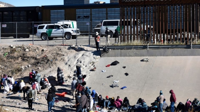 El Paso, en estado de emergencia por migrantes