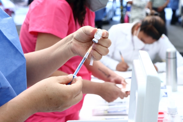 Preparan vacunación contra covid-19 a personas de 49 a 59 años en Cuernavaca