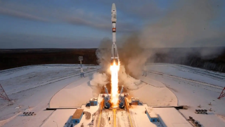 Rusia pone en órbita un satélite militar lanzado desde el cosmódromo de Plesetsk
