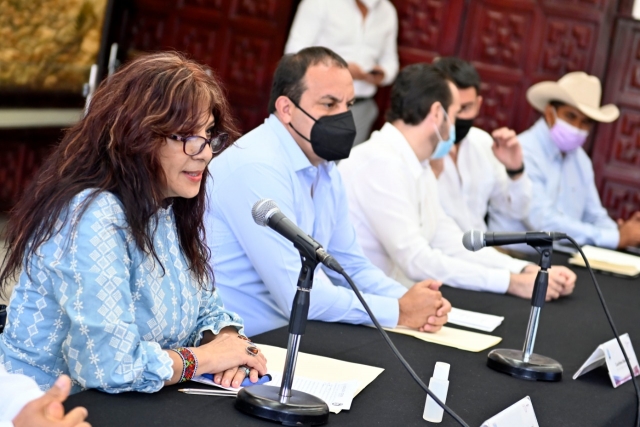 Atestiguan Cuauhtémoc Blanco y gobierno federal firma del acuerdo por la paz en Hueyapan
