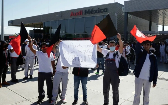 Gobierno federal ofrece mediar en huelga en planta de Audi en Puebla