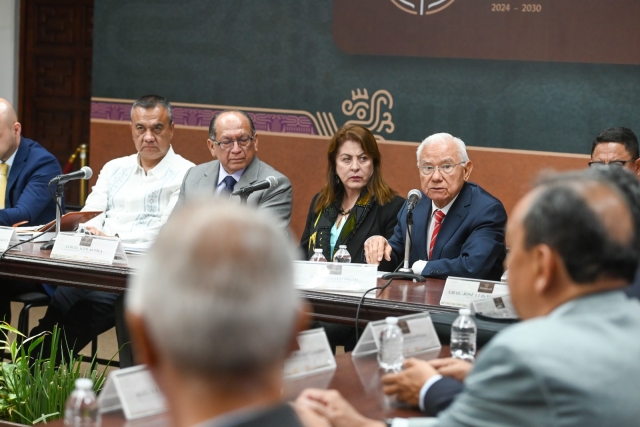 Coinciden gobiernos de Morelos y Puebla en sumar esfuerzos por la paz y tranquilidad