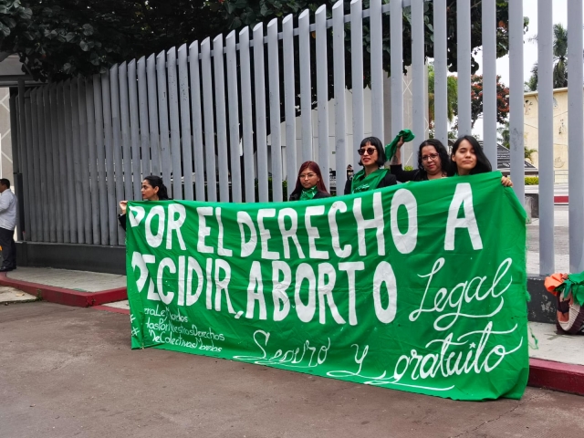 Llaman organizaciones feministas a la actual legislatura a despenalizar el aborto