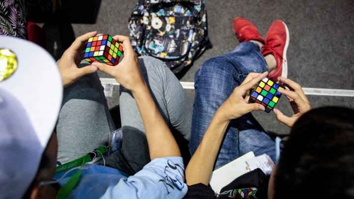 5 apps para resolver el cubo de Rubik